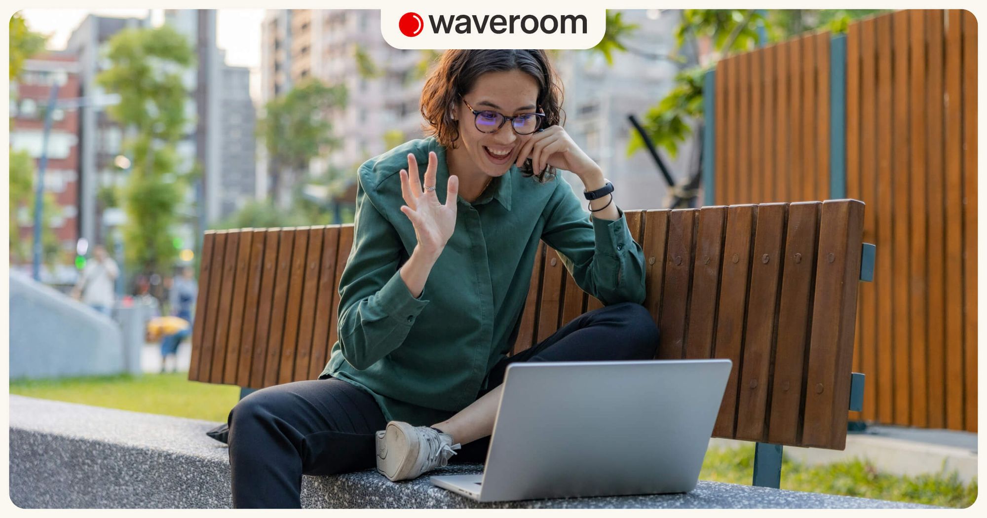 Google Meet Doesn't Offer It: How to Have an HQ Meeting with Waveroom